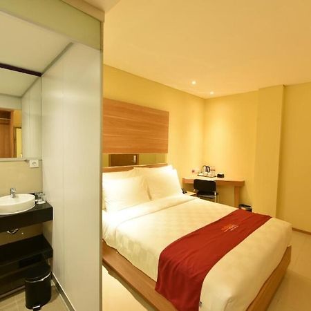 Hotel Midtown Xpress Balikpapan Exterior foto