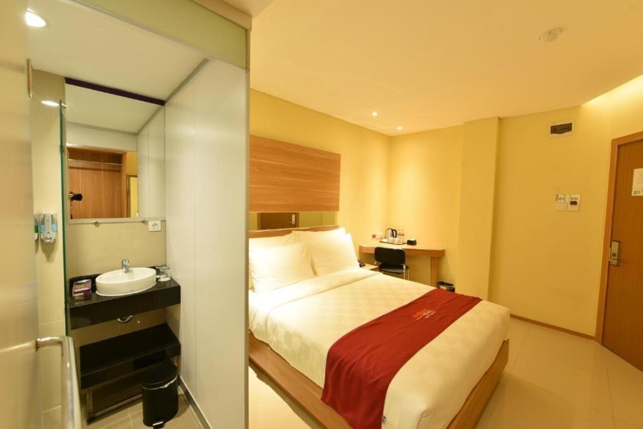 Hotel Midtown Xpress Balikpapan Exterior foto